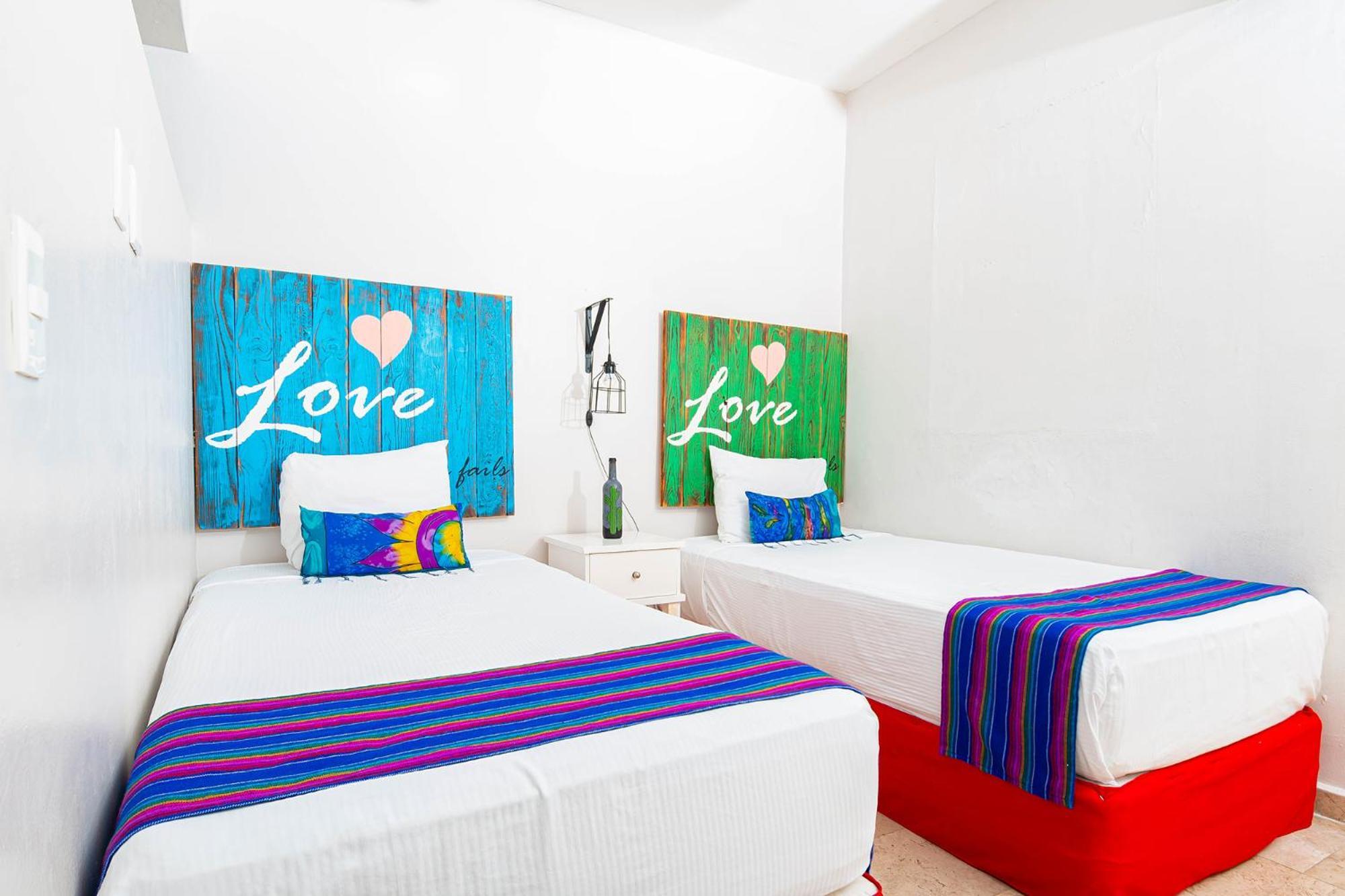 Chingon Anarchy Hotel & Roof Playa del Carmen Exteriér fotografie